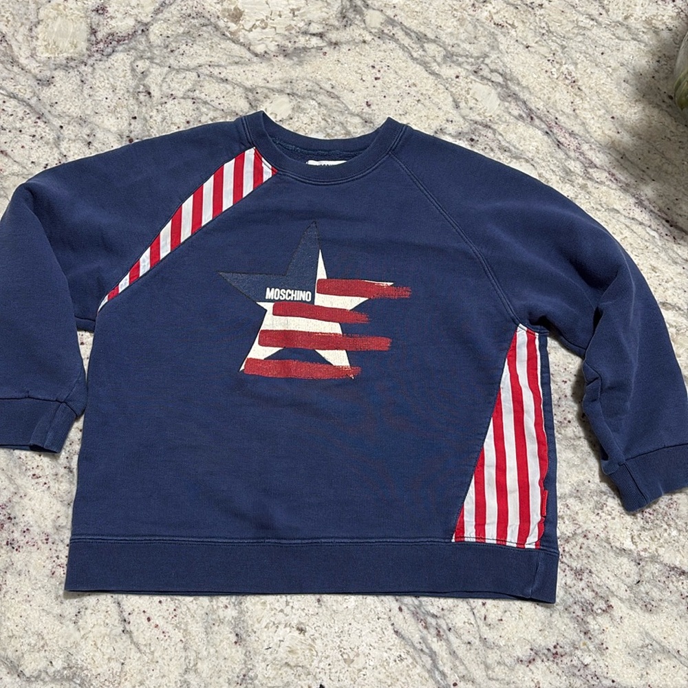 EUC Moschino sweatshirt